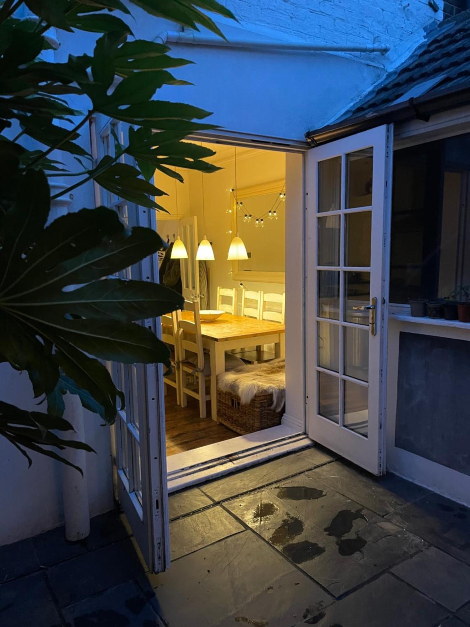 ברייטון 3 Bed Home Sleeps 6 Free Parking מראה חיצוני תמונה